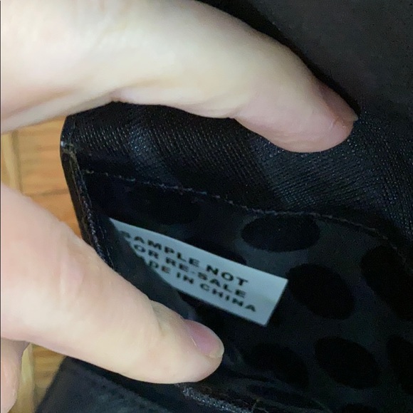 Kate Spade Cedar Street Phone Wallet/Wristlet - Picture 7 of 9